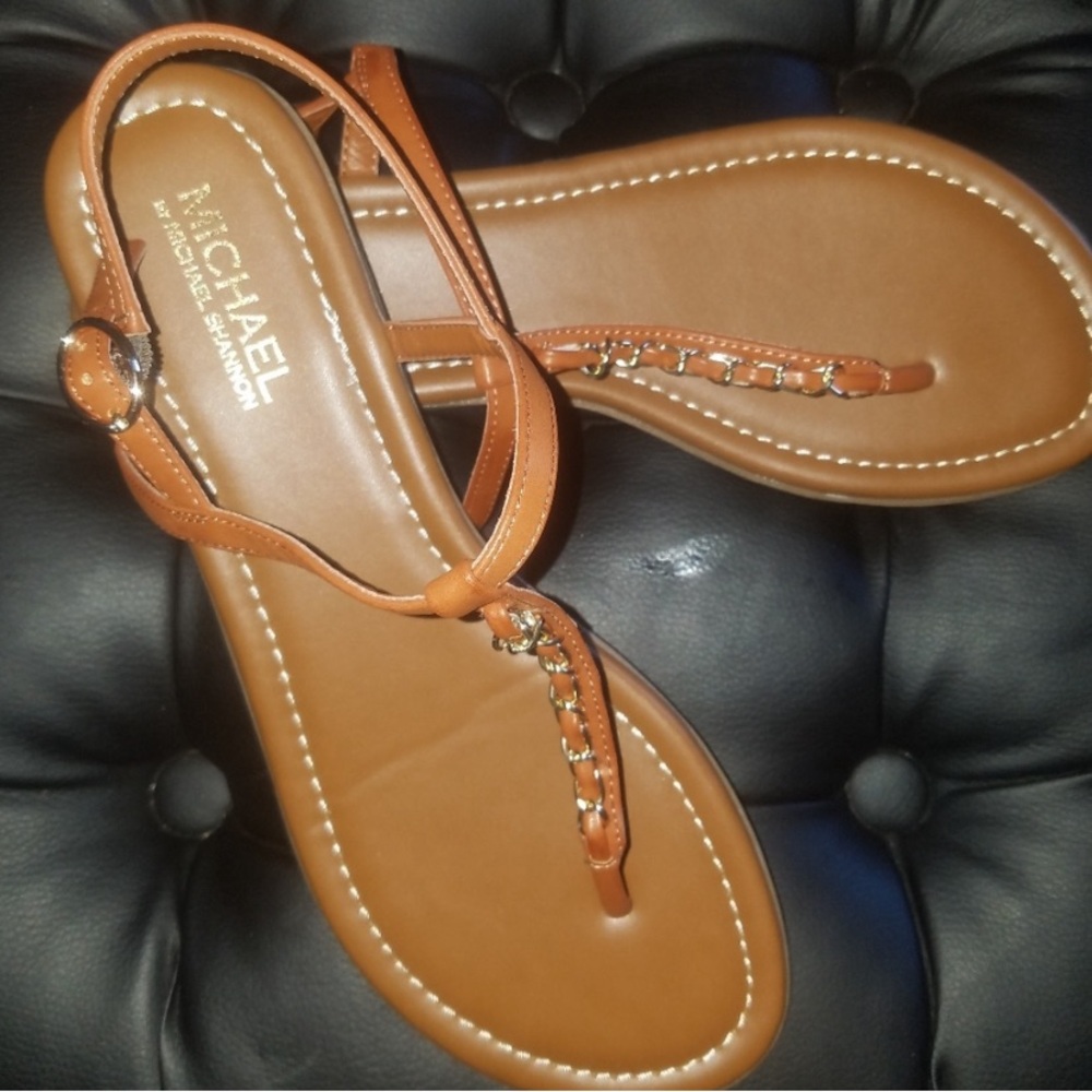 🎉Sale $20 Tan Thong Sandals